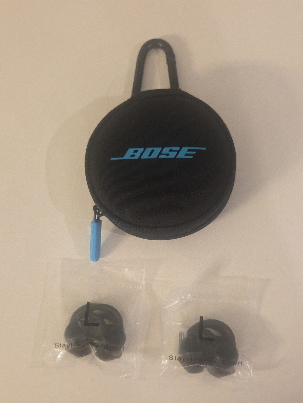 Bose Headphones Case with Zipper With 2 Sets Large Bose Sport Earbud Tips